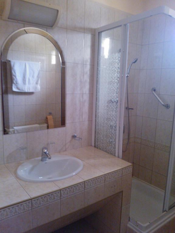 Hotel Kolibri Miskolc Zimmer foto