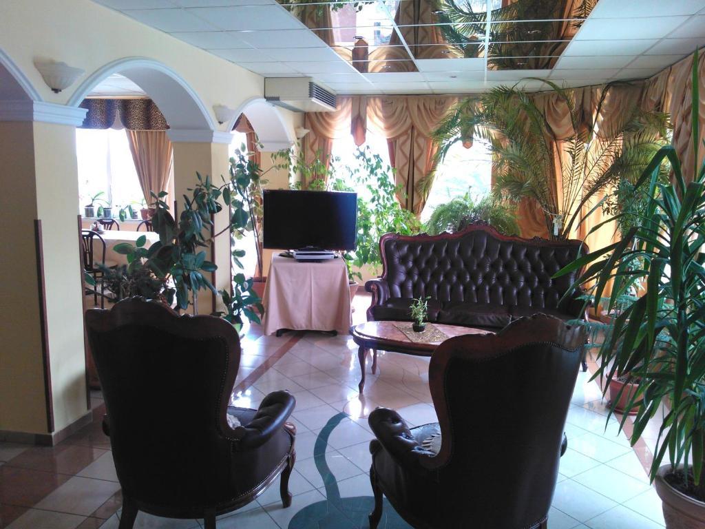 Hotel Kolibri Miskolc Exterior foto